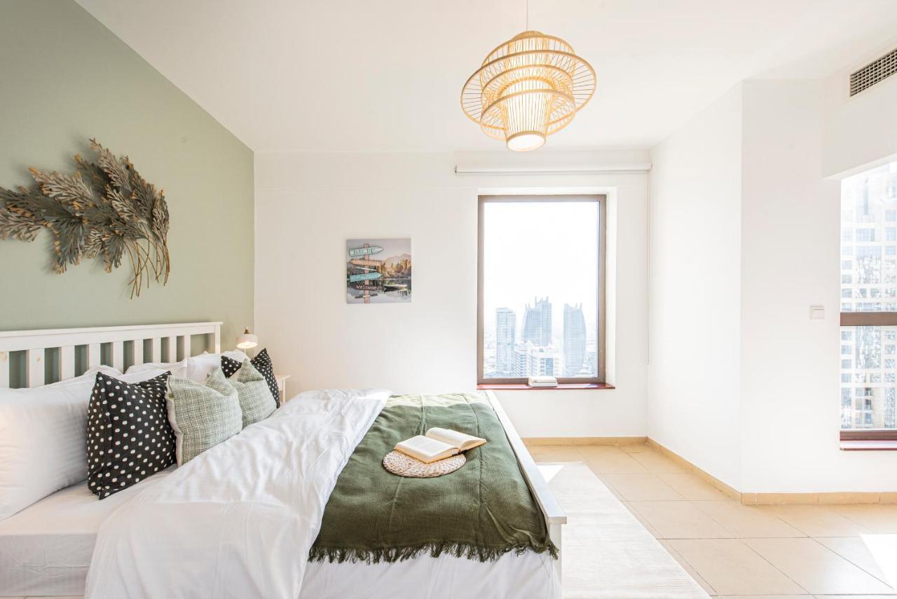 Nasma Luxury Stays- Murjan 6, Jumeirah Apartment