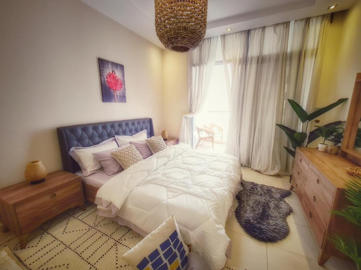 Green Sky Holiday With Shared Kitchen And Lounge Hospedagem domiciliar Dubai