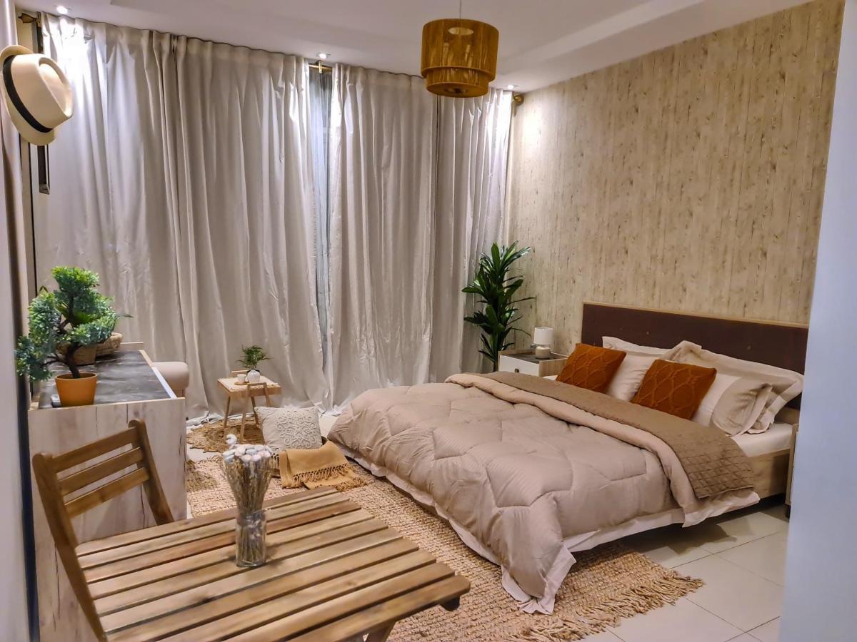 Hospedagem domiciliar Green Sky Holiday With Shared Kitchen And Lounge