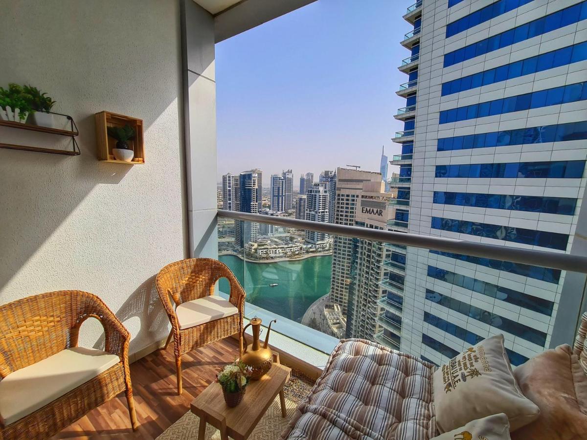 Green Sky Holiday With Shared Kitchen And Lounge Hospedagem domiciliar Dubai