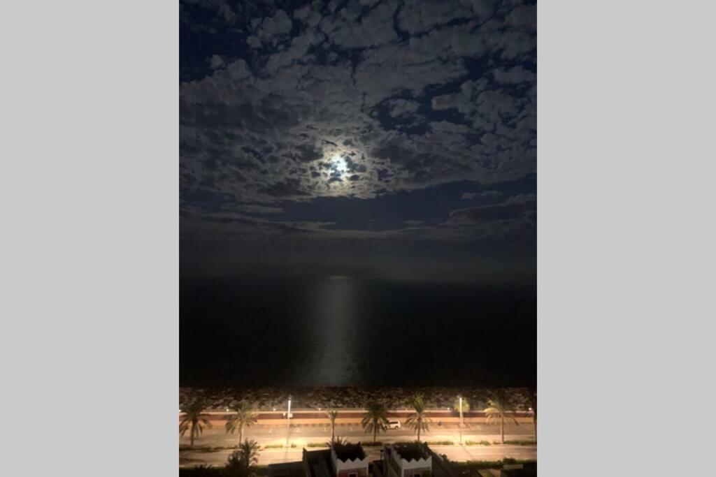 Daire Balqis Residense Palm Jumeirah,pool, Beach, Floor, Full Sea View, Restaurants *