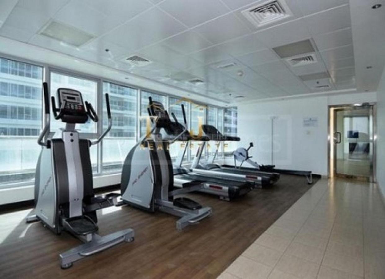 Apartment Octavius Home, Large 2 Bedroom Near Global Village & Outlet Mall