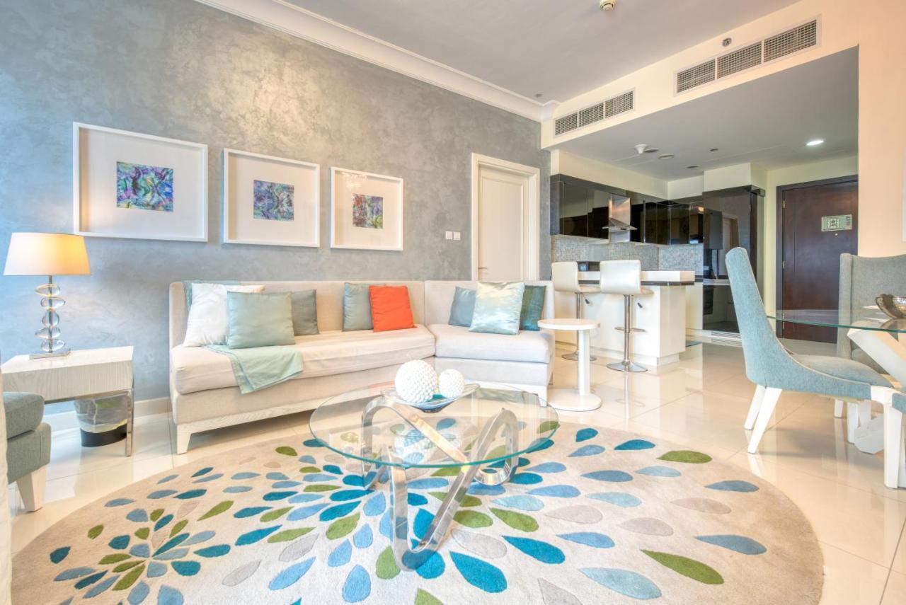 Apartment Superb Downtown Dubai, Amazing Location! *