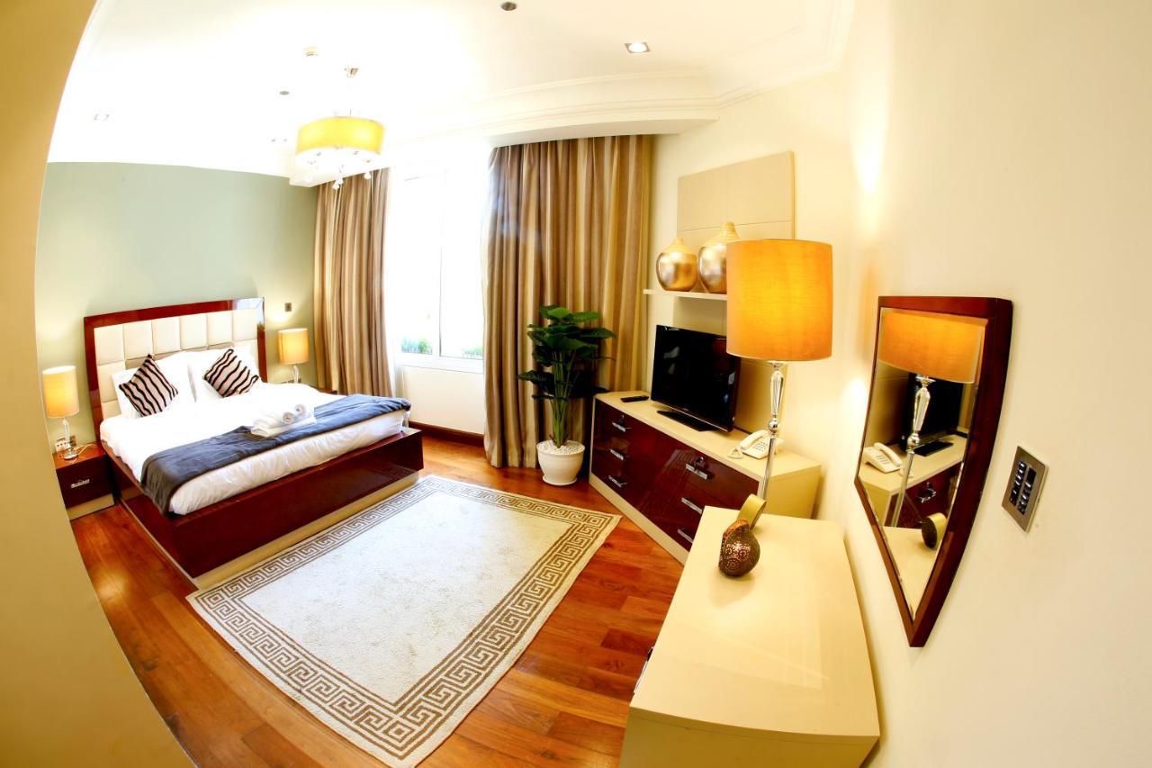 Apartment Bay Bliss At Palm Jumeirah With Free Beach Access Dubai