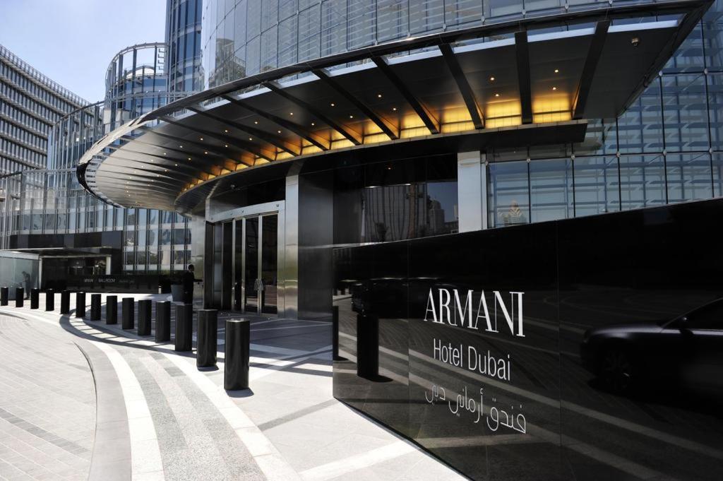 Luxury 1 Bed I Armani Residence I Burj Khalifa Apartment *