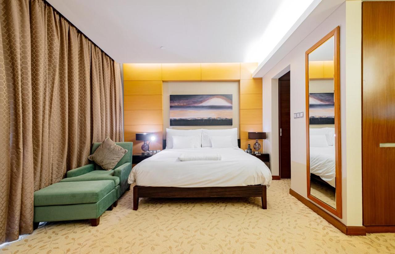 Apartment Luxury At Mall Dubai