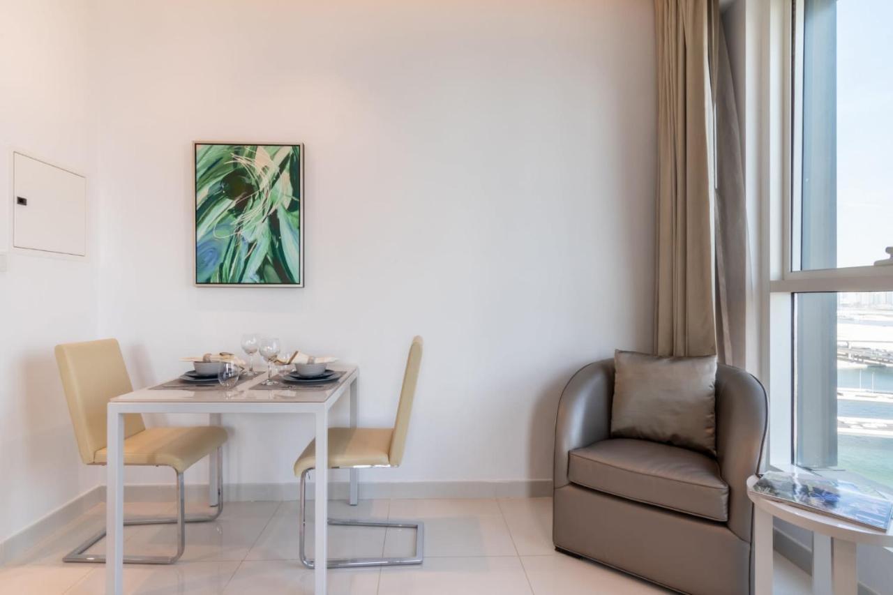 The Smart Concierge - The Vogue * Dubai