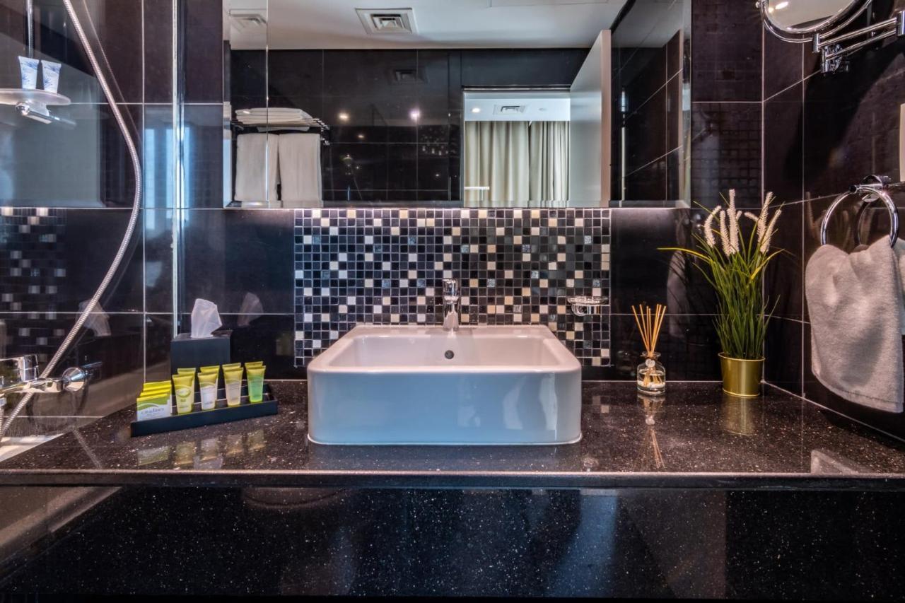 The Smart Concierge - The Vogue Daire *