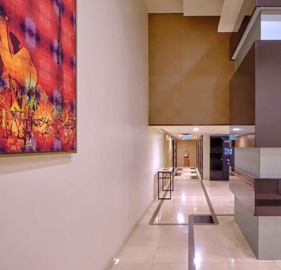 Daire Xanadubai Loft Tower - Your Away From In Downtown Dubai! *
