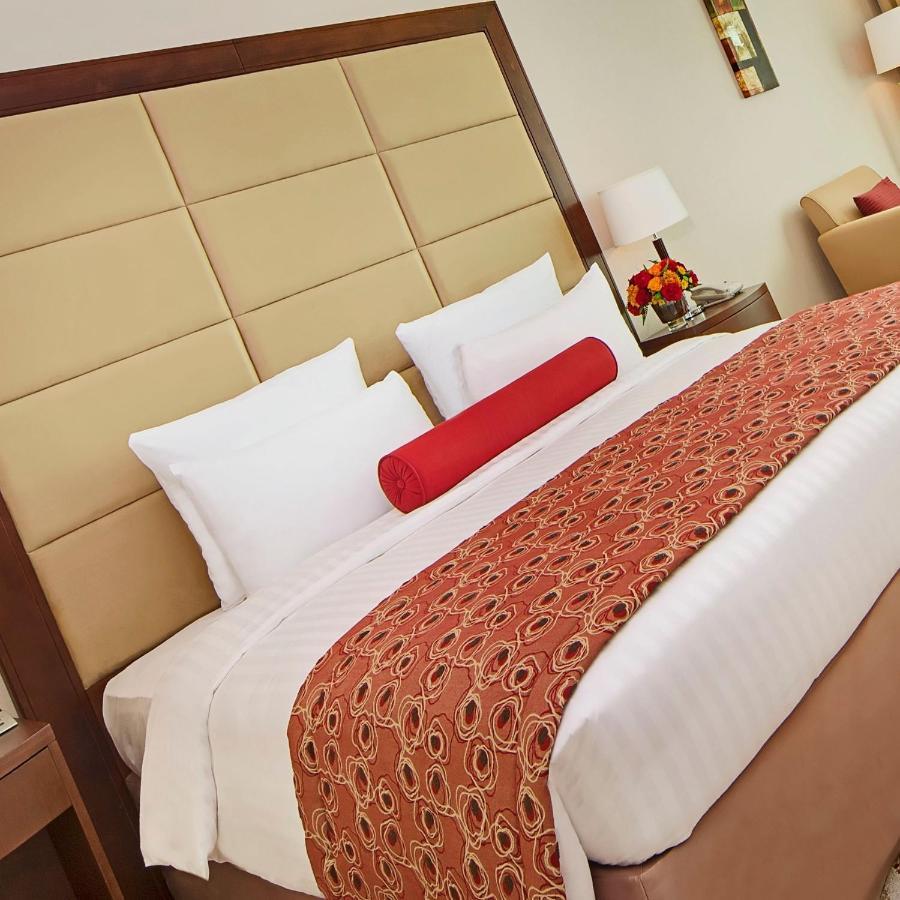 Hotel Park Regis Kris Kin 5*