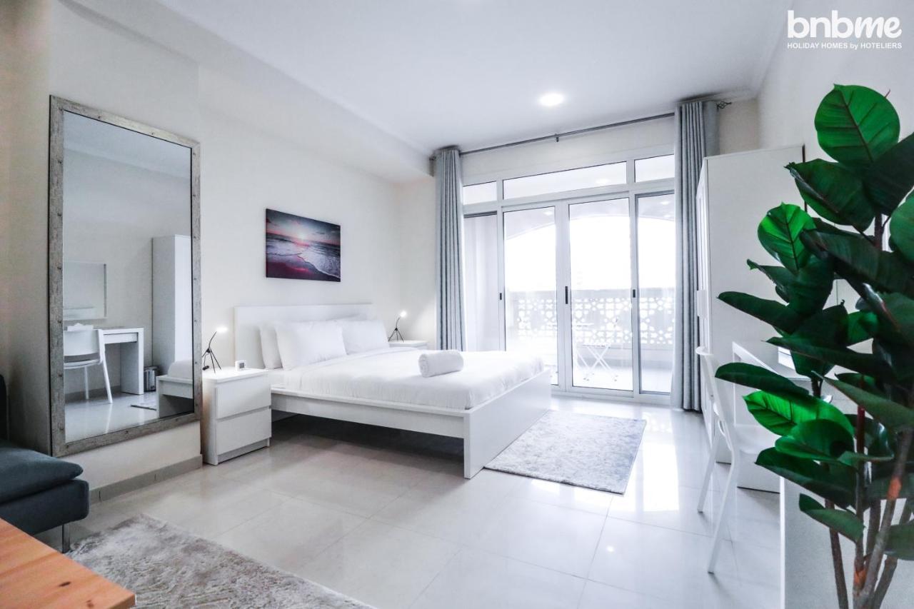 Bnbme Homes - Stylish Studio Silicon Oasis - 124 * Dubai