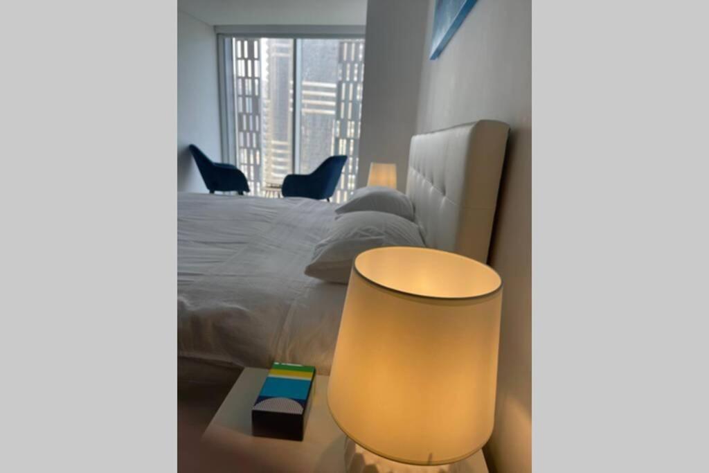 Cayan Tower Luxury With Sea View *