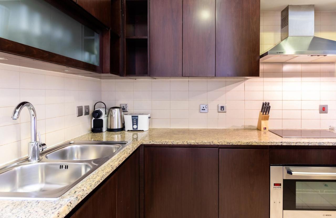 Apartment Maison Privee - Spacious Apt On Palm Jumeirah W Sea Views And Premium Facilities Access *