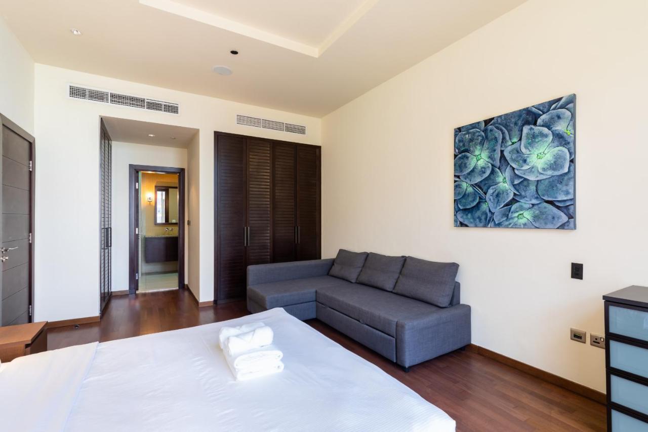 Maison Privee - Spacious Apt On Palm Jumeirah W Sea Views And Premium Facilities Access Apartment