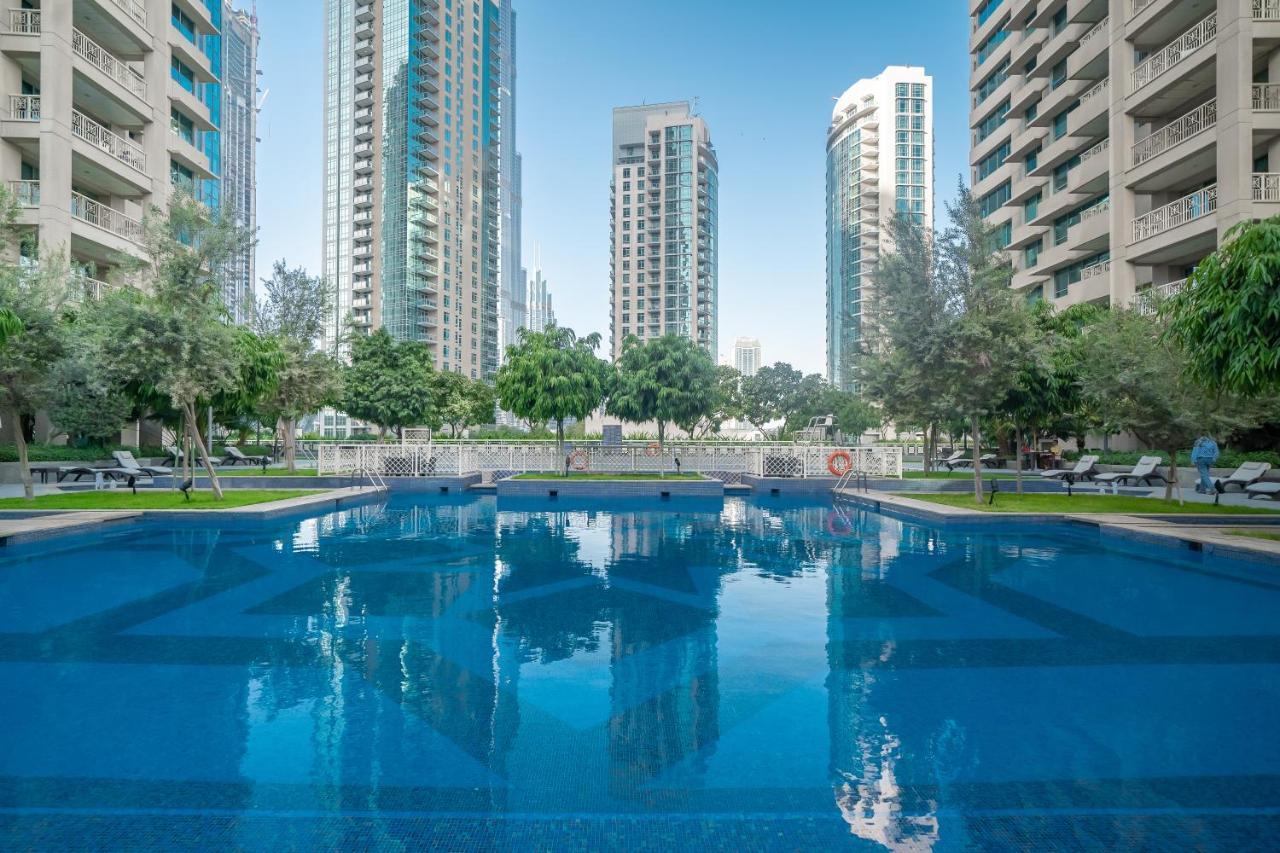 Bellavista 29 Boulevard 2 Bedroom Burj Khalifa & Fountain View *