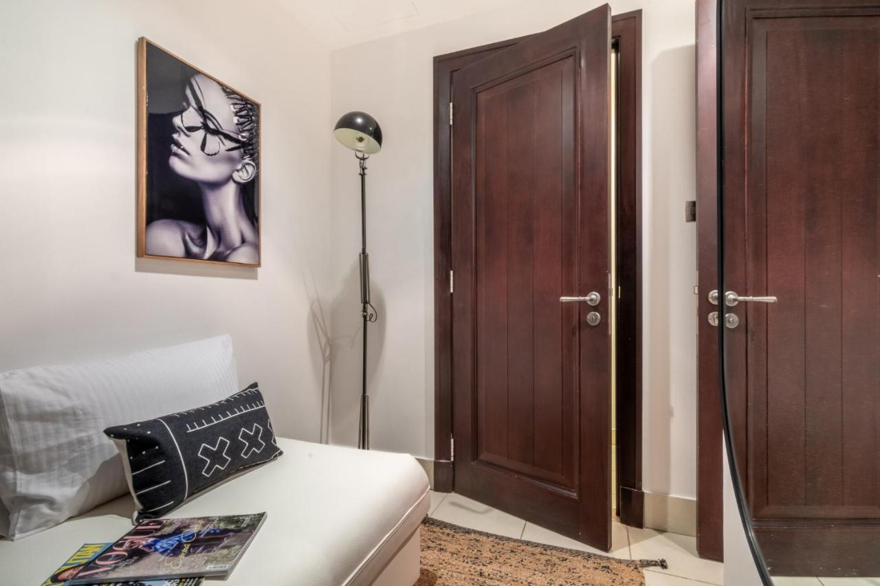 The Smart Concierge - Reehan 6 Apartment
