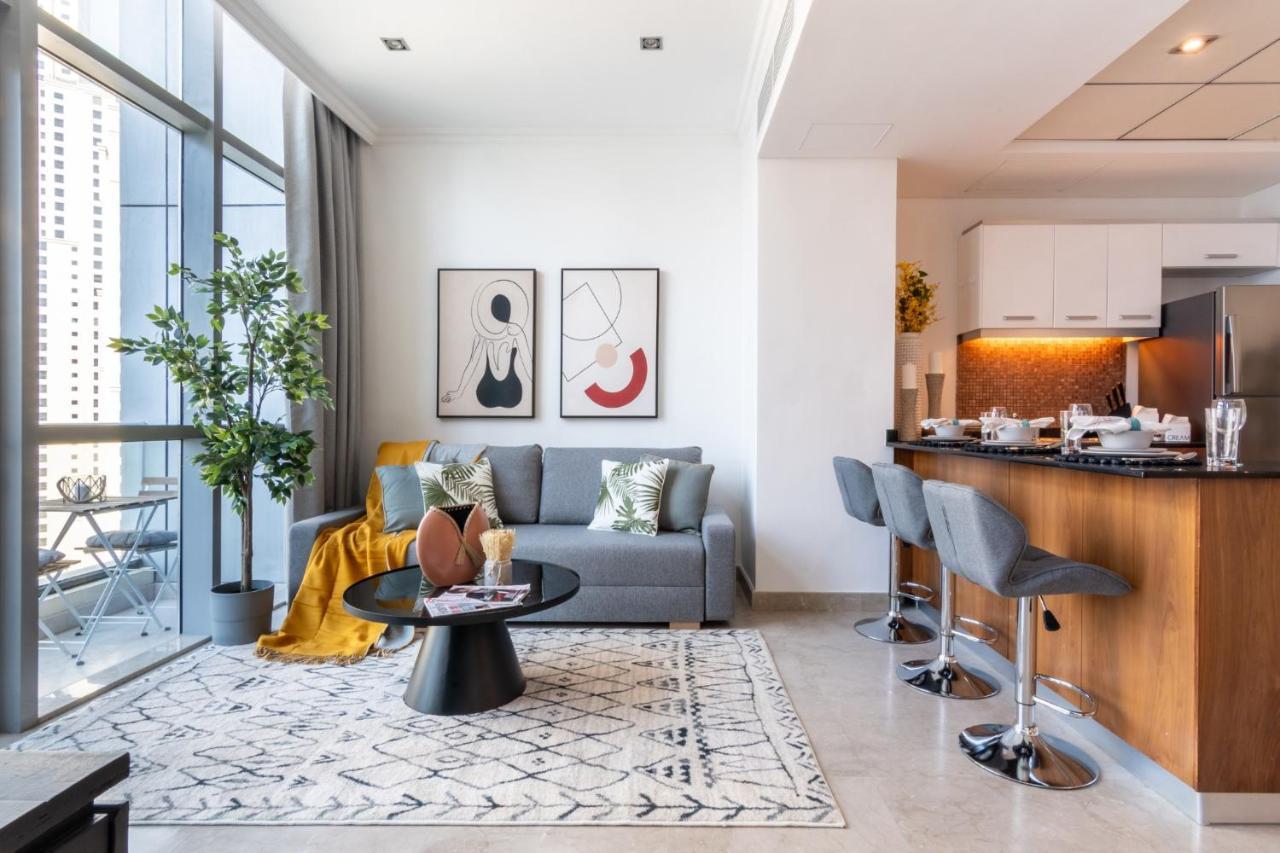The Smart Concierge - Bay * Dubai
