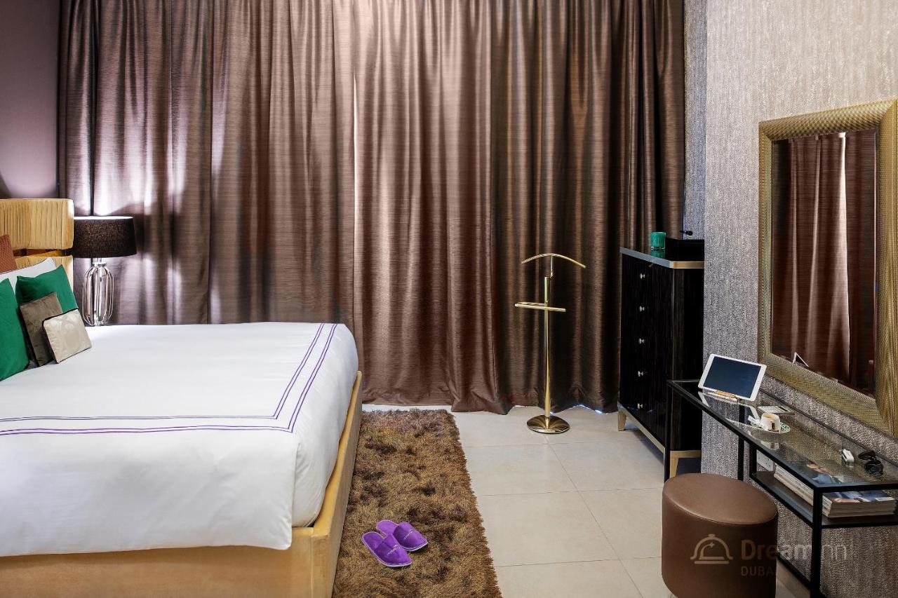 Dream - 48 Burj Gate Luxury Homes * Dubai