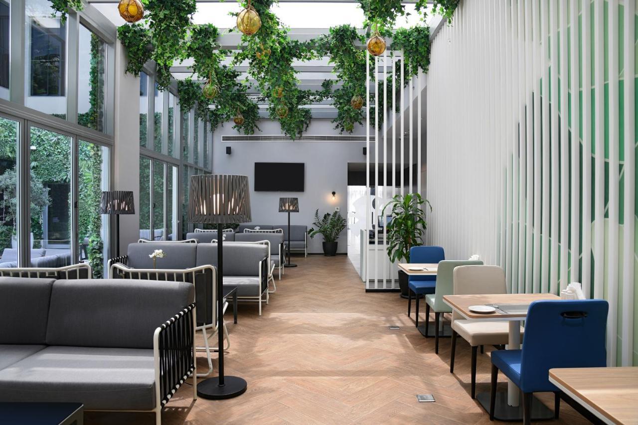 Lemon Tree Hotel, Jumeirah Dubai