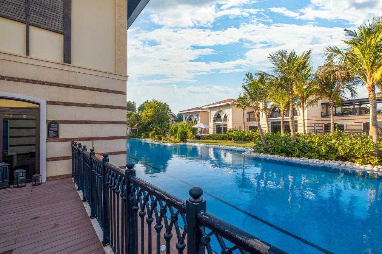 Zabeel Saray Royal Residences Lagoon Villa Dubai