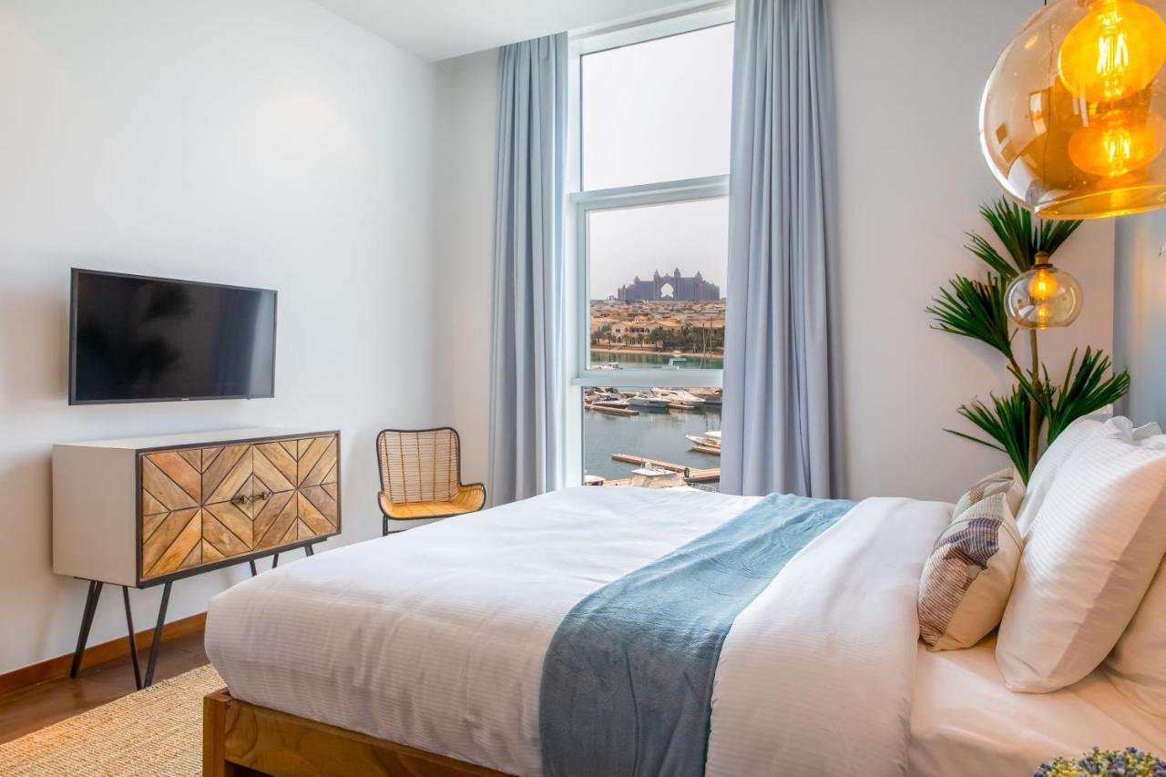 Apartment Maison Privee - Palm Jumeirah Luxury Apt W Access To Exclusive Beach, Pool, And Gym *