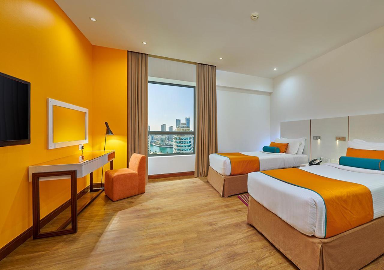 Ramada Hotel, And By Wyndham Jbr Aparthotel