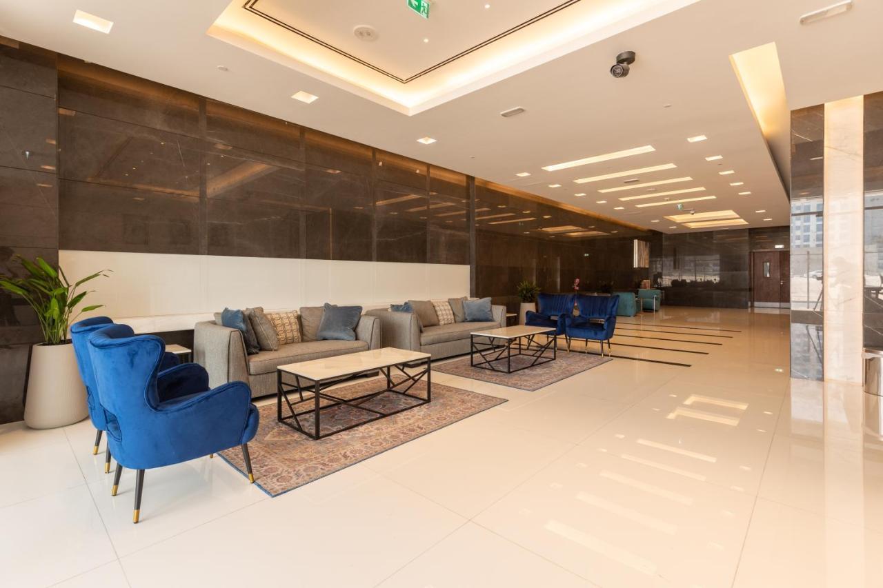 Apartment Grand Homes