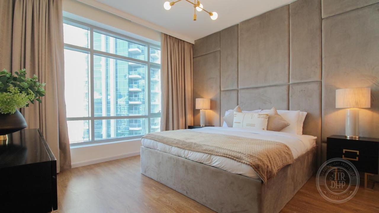 Amaizing 2 Bed . Park Island Marina *