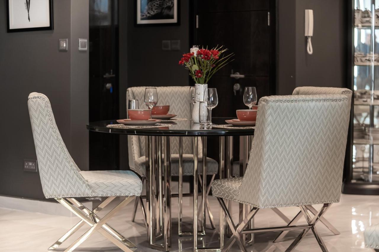 Higuests - Luxury Apartment, 10-min Walk To Harbor Apartment Dubai