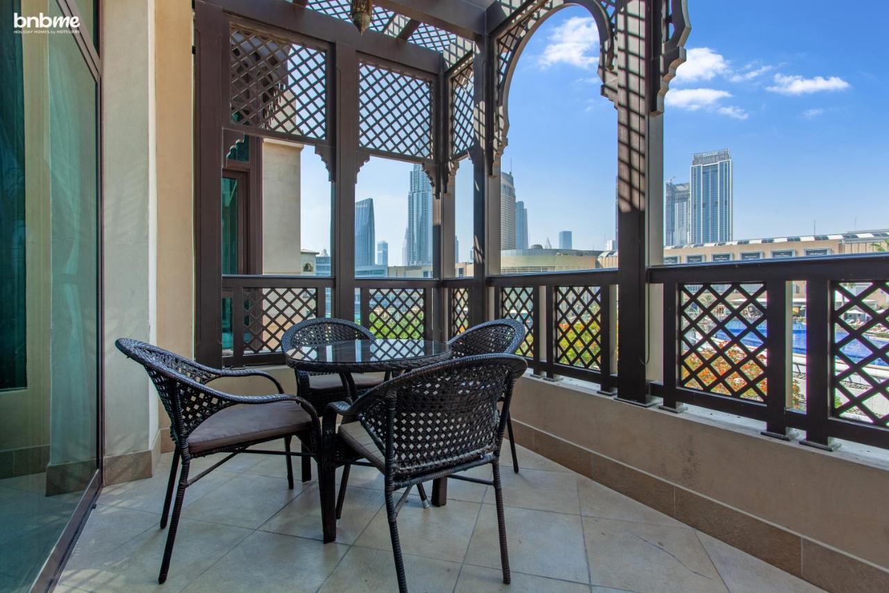Bnbmehomes - Traditional Meets Modern In Downtown - 5041 Apartment Dubai