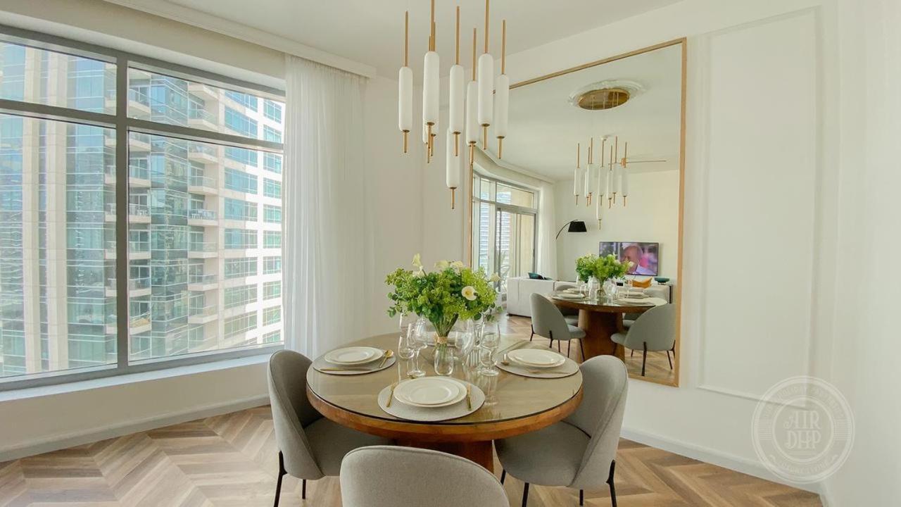 Amaizing 2 Bed . Park Island Marina Apartment