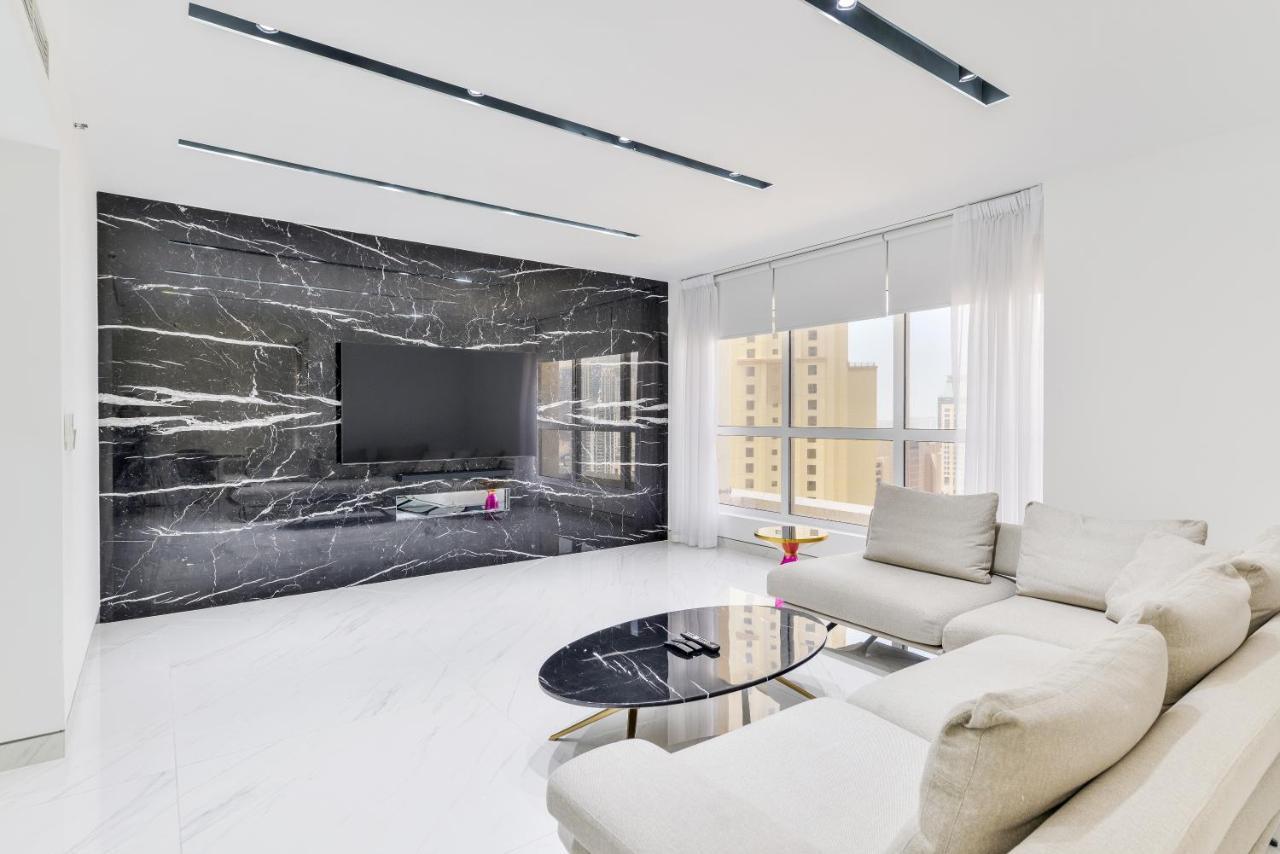 Waterfront Luxury 3br With Maids In Jbr, Daire Dubai