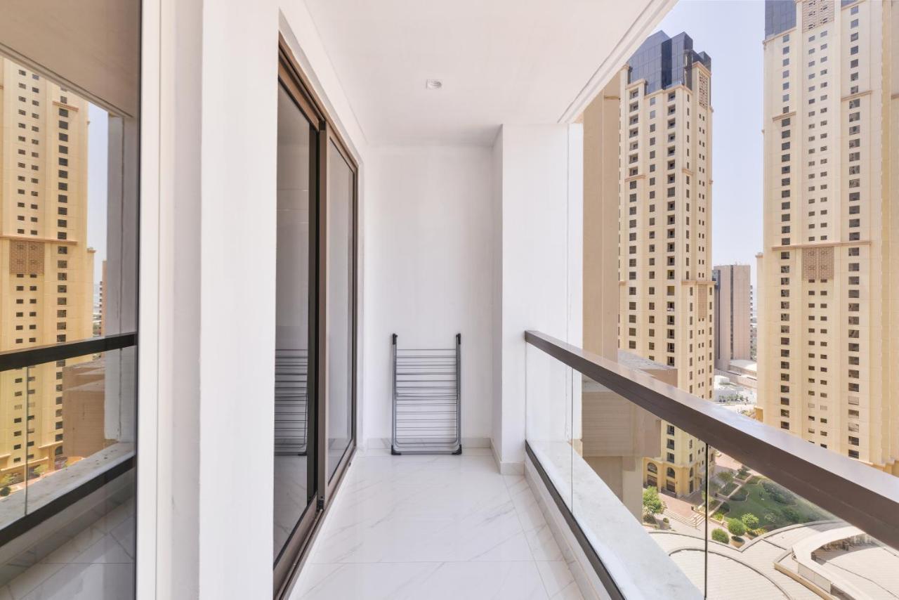 Daire Waterfront Luxury 3br With Maids In Jbr,