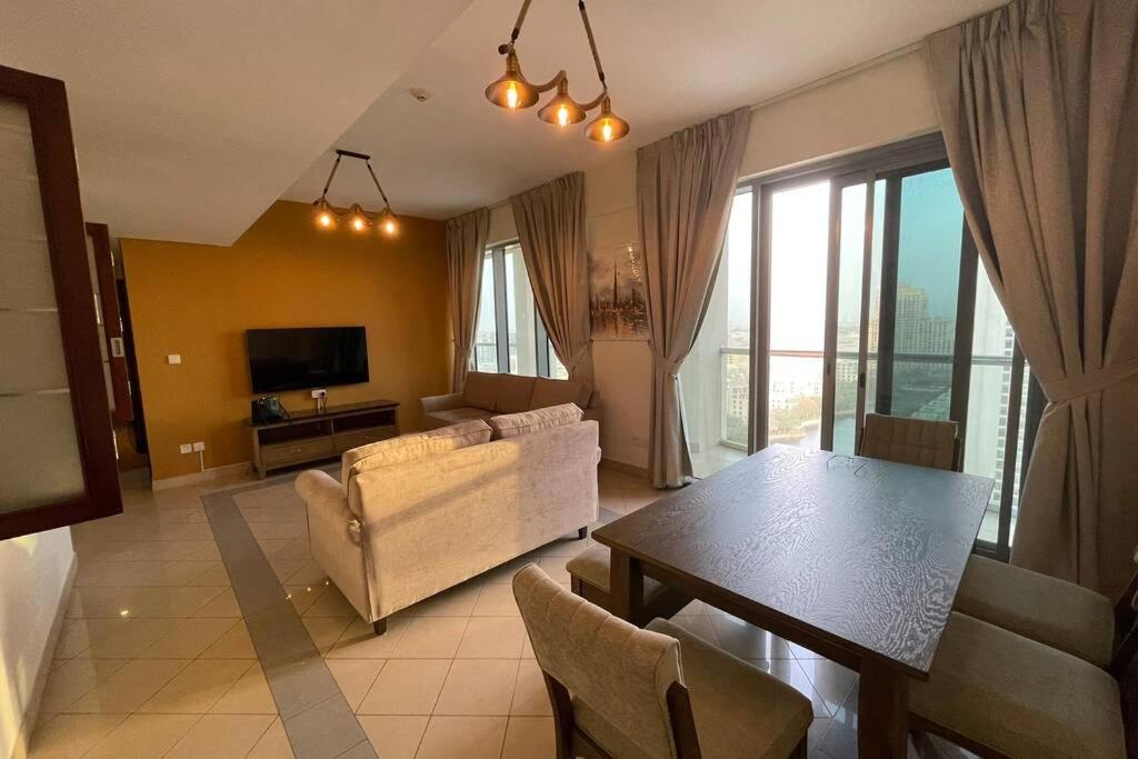 Daire Cozy 2 Bedroom Apt Golf Tower Greens, Stunning Golf Views *