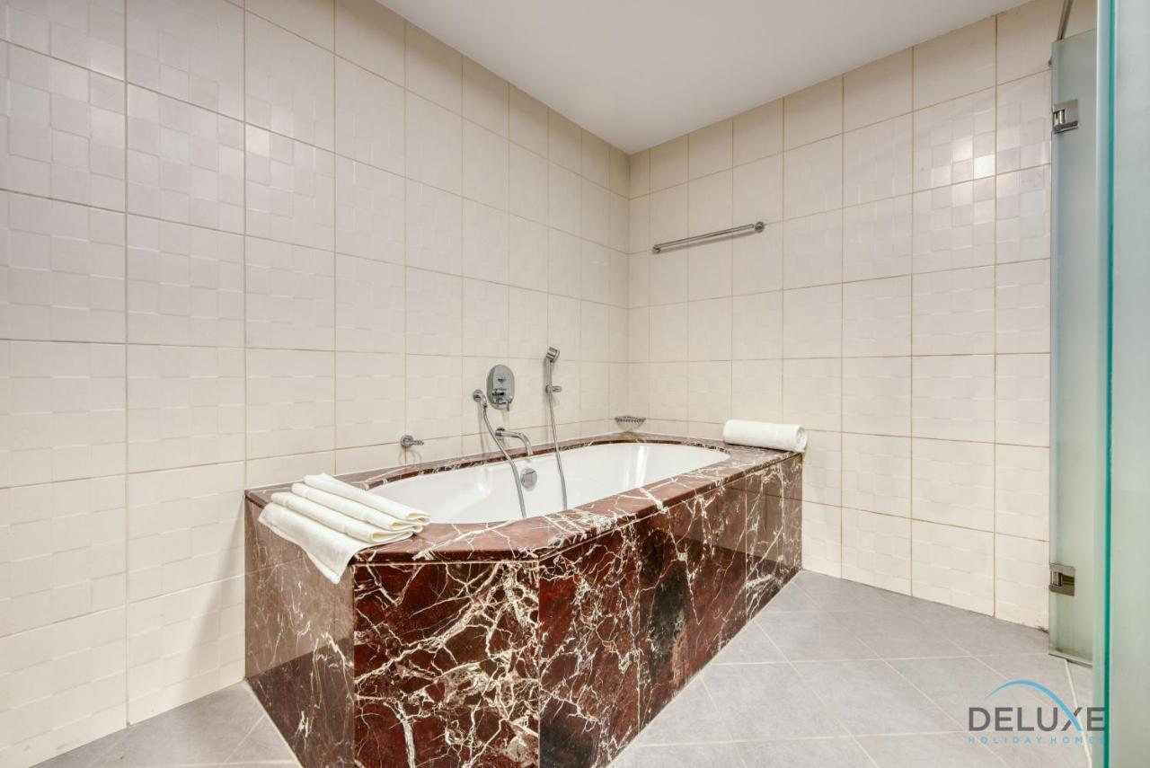 Daire Outstanding 3br At Sadaf 7 Jbr By Deluxe Homes