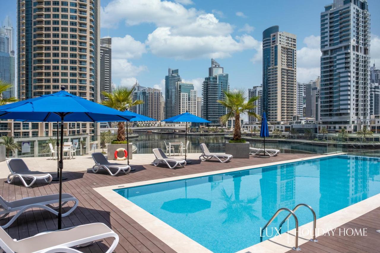 Lux - Contemporary In The Marina Dubai