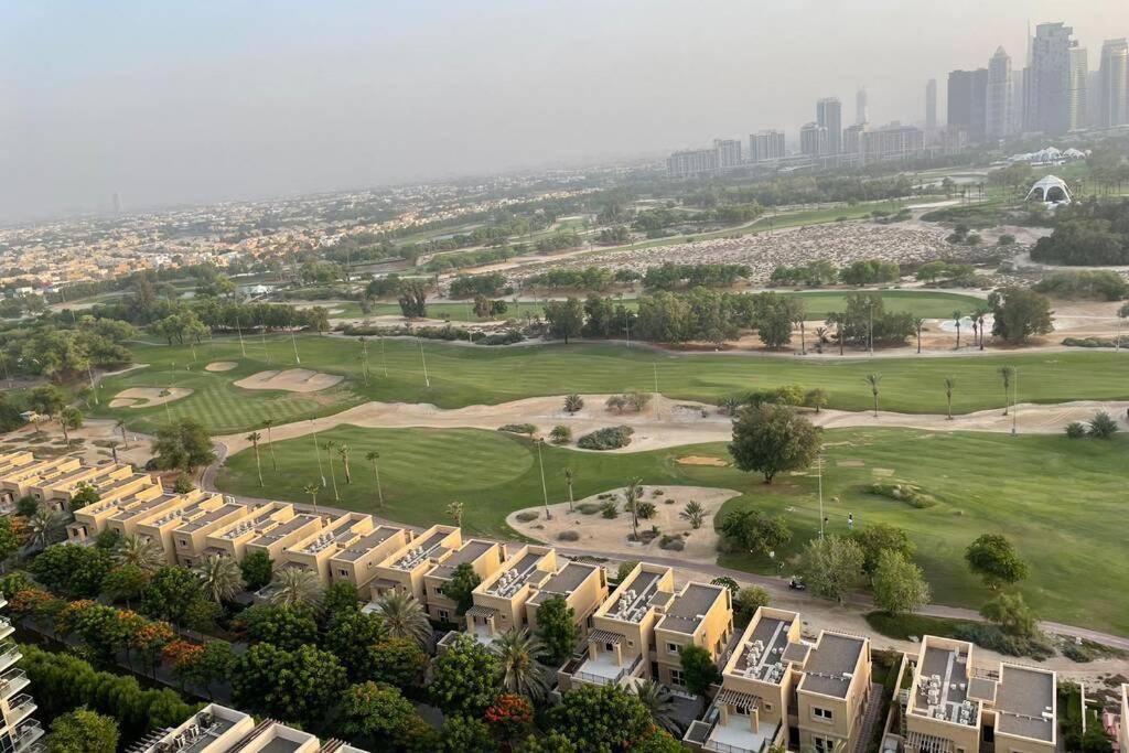 Daire Cozy 2 Bedroom Apt Golf Tower Greens, Stunning Golf Views *