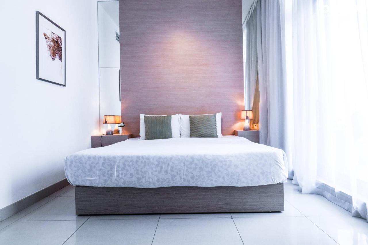 Bnbmehomes - Elegant & Stylish Studio In Downtown - 502
