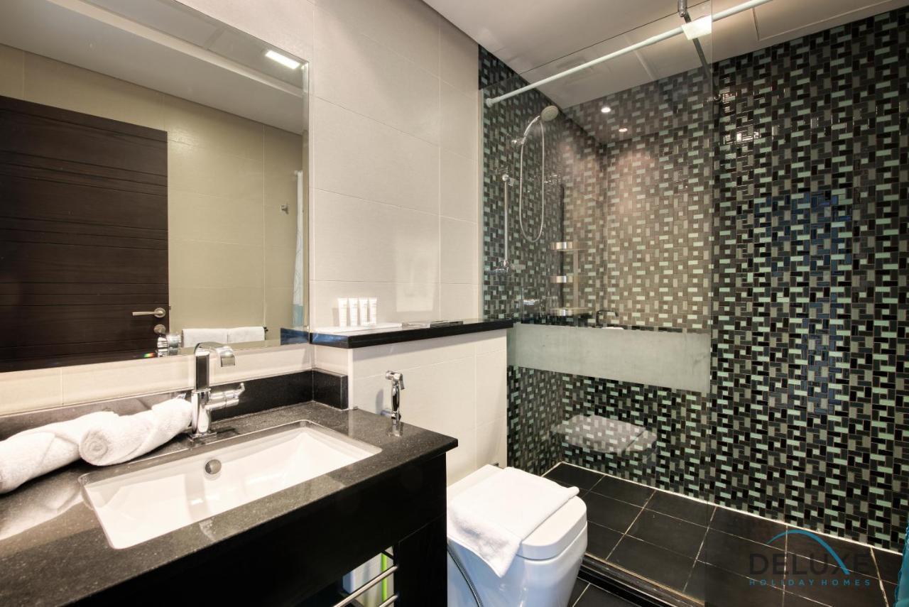 Sea Views 1br In The Heart Of Marina By Deluxe Homes * Dubai