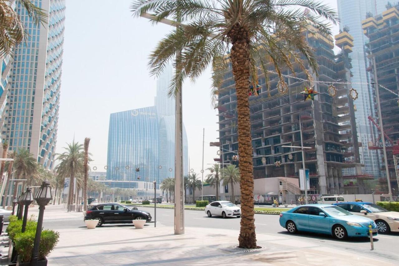 Luxurious 1 Bedroom Downtown Apartment Dubai