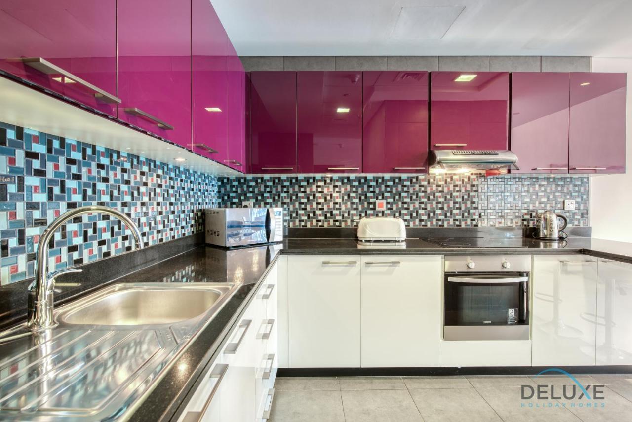 Sea Views 1br In The Heart Of Marina By Deluxe Homes * Dubai