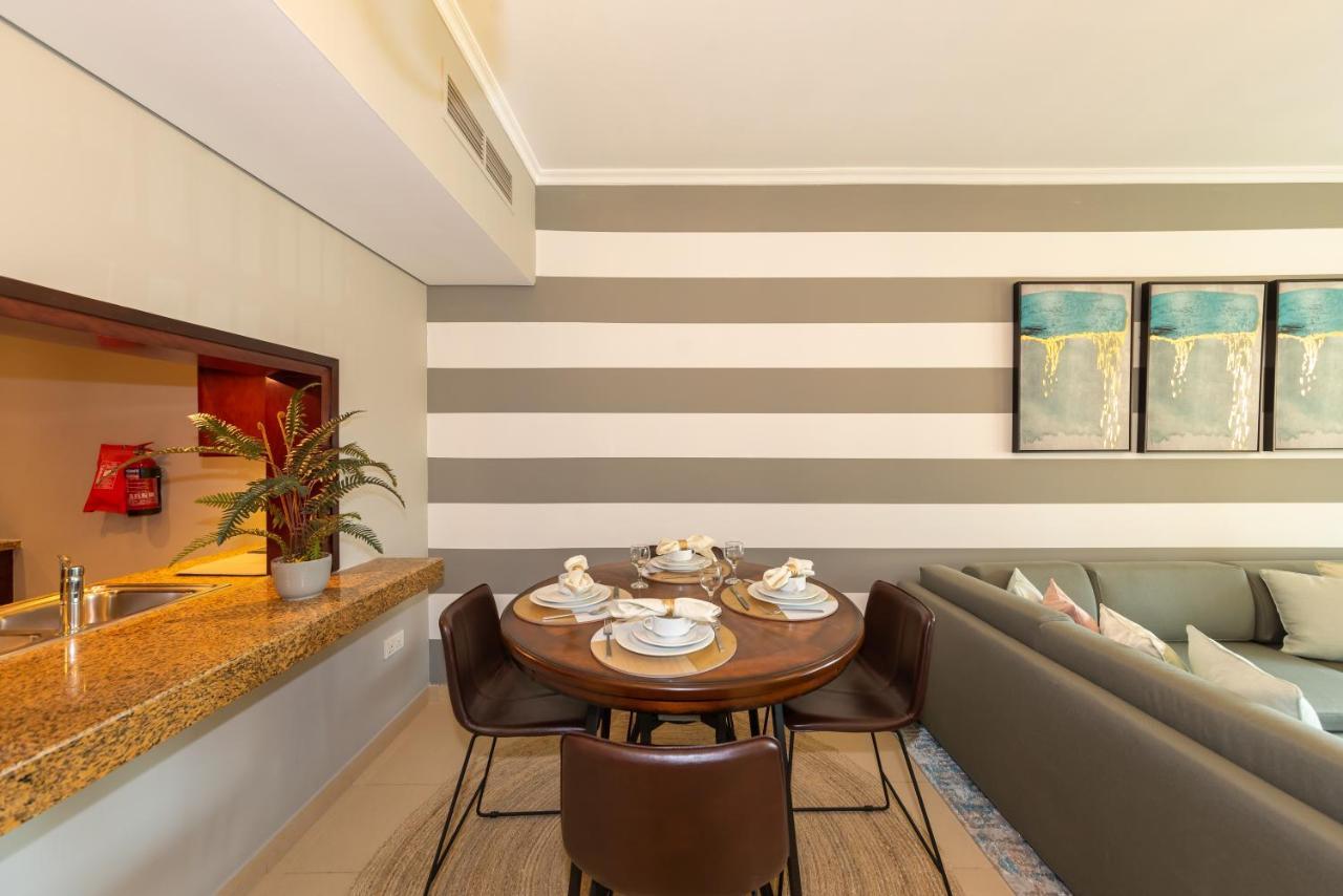 Apartment One Bedroom In Burj Views By Radiance Vacation