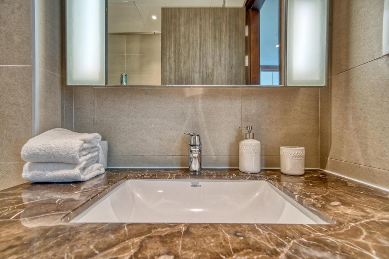Boho-chic Cosy 1br, Minutes To Burj Khalifa Dubai