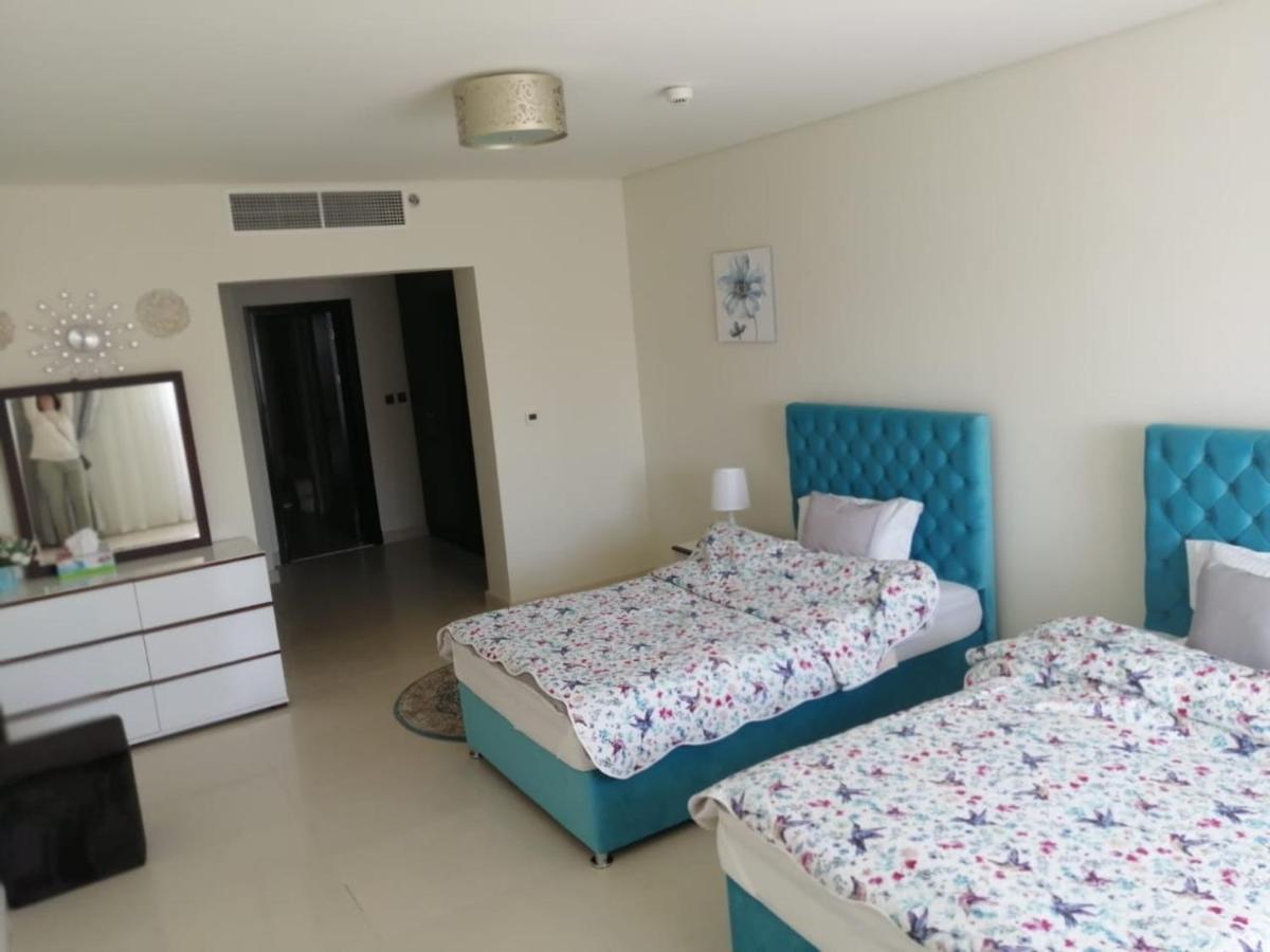 Apartment 2 Bedroom In Palm Jumeirah Crescent Balqis Direct Beach Access