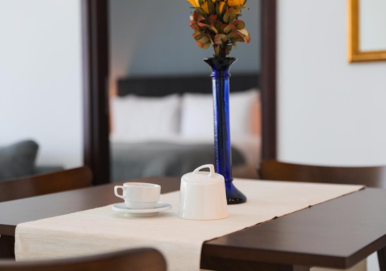 Nasma Luxury - Fancy With Balcony Near Burj Khalifa Dubai