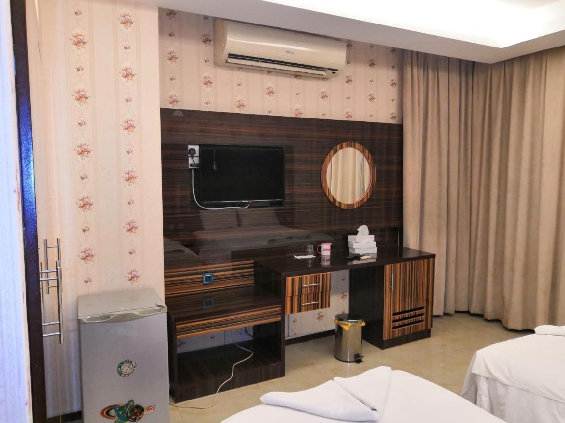 Burj Nahar L.l.c Hotel *