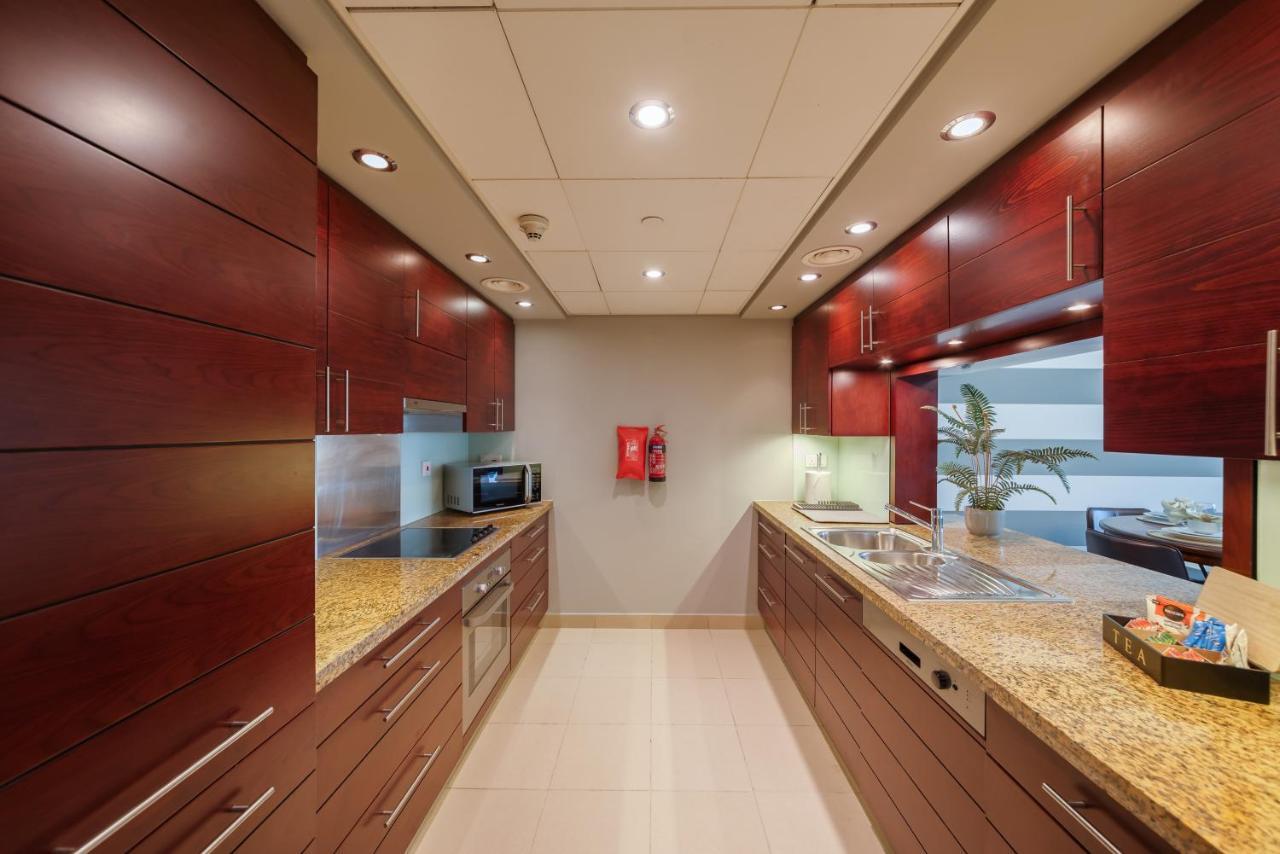 Apartment One Bedroom In Burj Views By Radiance Vacation Dubai
