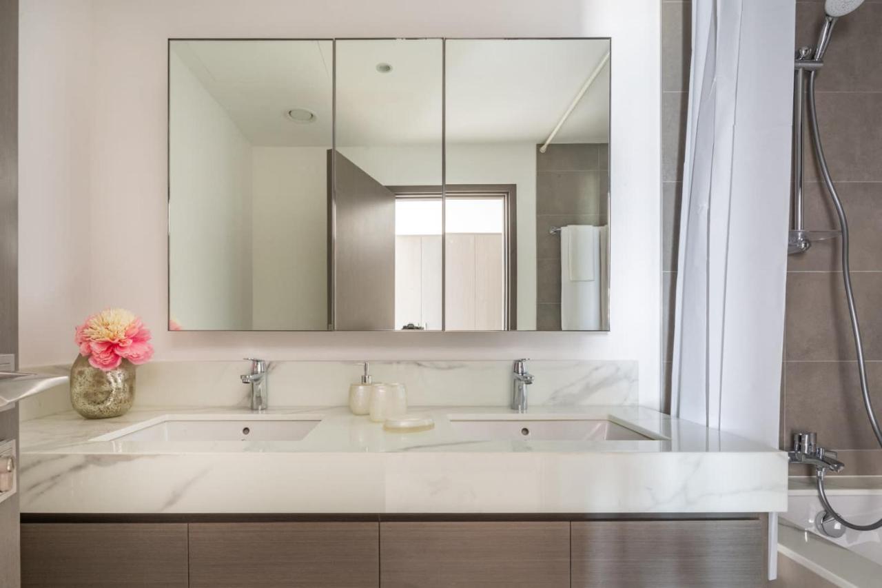 Apartment Frank Porter - Creek Horizon T1 Dubai