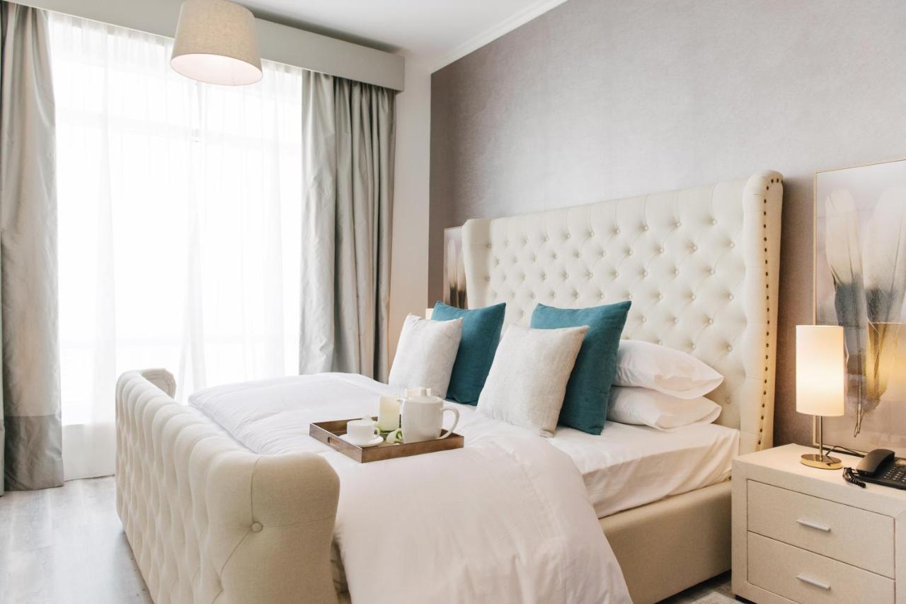 Boutique Living - Burj Views Downtown * Dubai