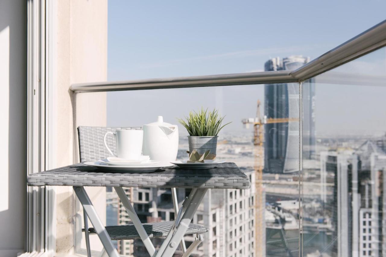 Boutique Living - Burj Views Downtown Apartment *